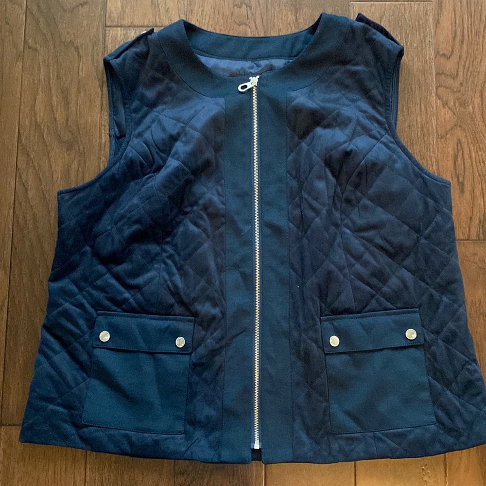 Jones New York Quilted Detail Vest